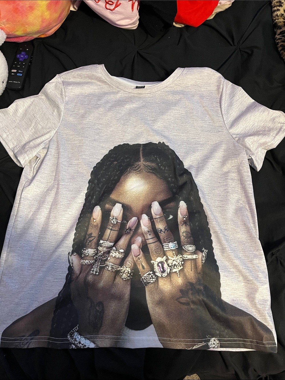 SHEIN White Graphic Photo-Print Short Sleeve Tee